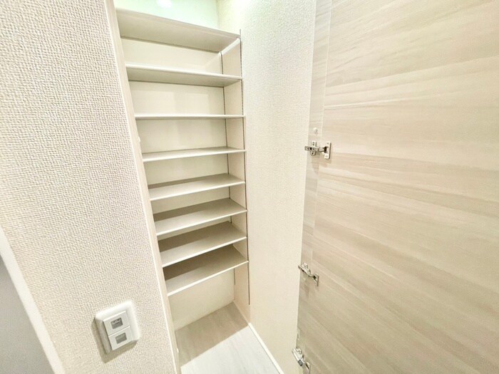 物件内観写真20　(靴箱)