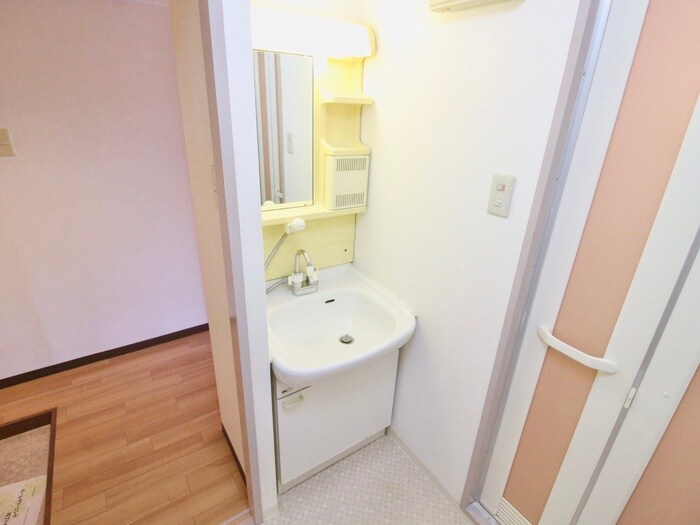 物件内観写真13　(洗面)