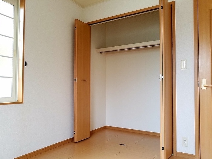 物件内観写真14　(収納)