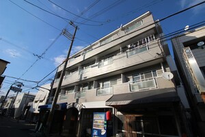 カーサ天美外観写真
