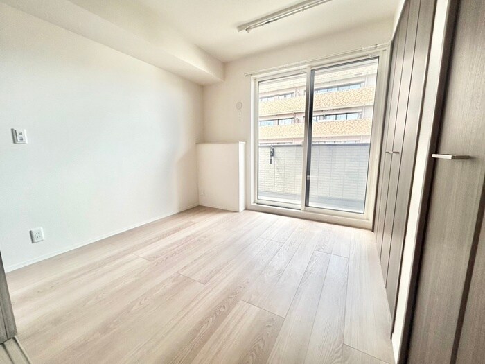 物件内観写真10　(居室)