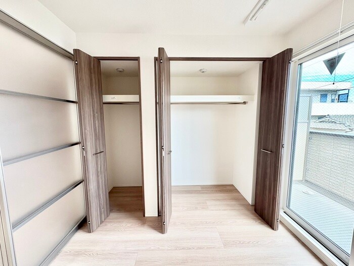 物件内観写真12　(収納)