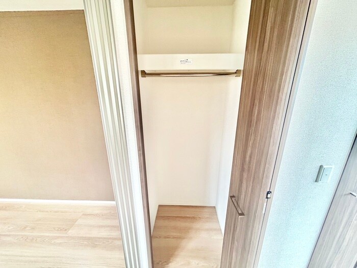 物件内観写真13　(収納)