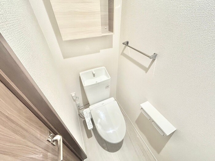 物件内観写真16　(トイレ)