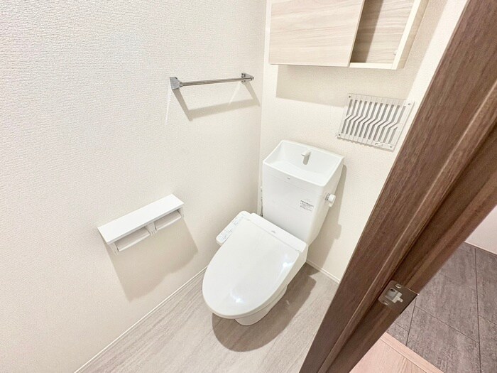 物件内観写真17　(トイレ)