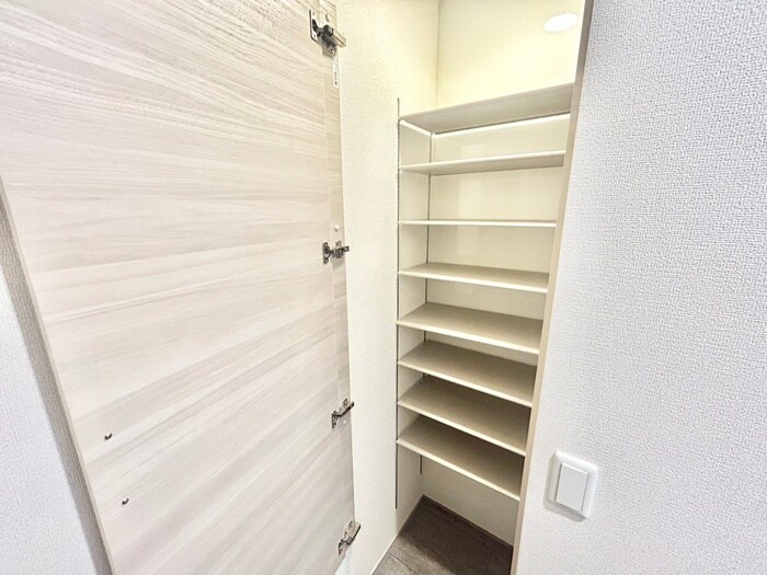 物件内観写真20　(靴箱)