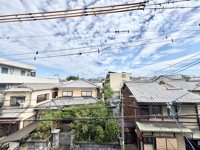 物件内観写真22　(室内からの展望)