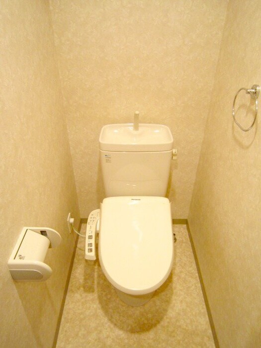 物件内観写真13　(トイレ)