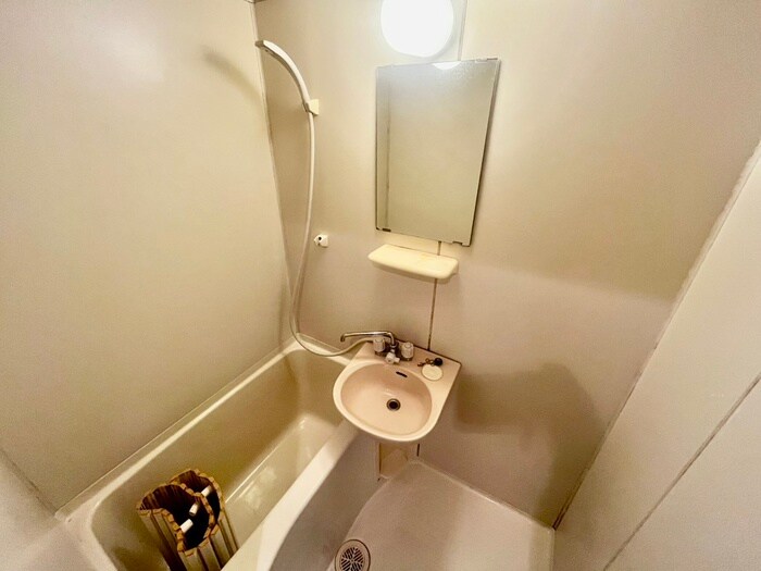 物件内観写真13　(バス／シャワールーム等)