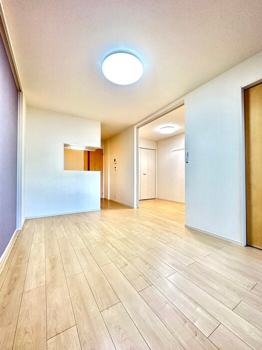 物件内観写真6　(居室)