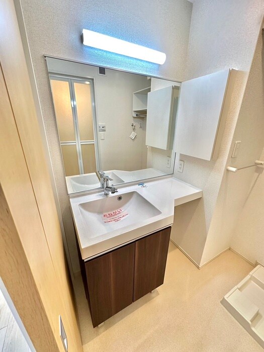 物件内観写真13　(洗面)