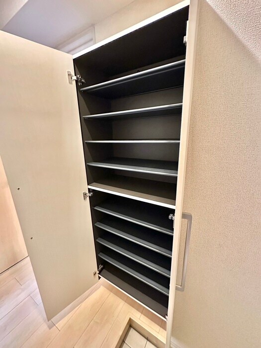 物件内観写真17　(靴箱)