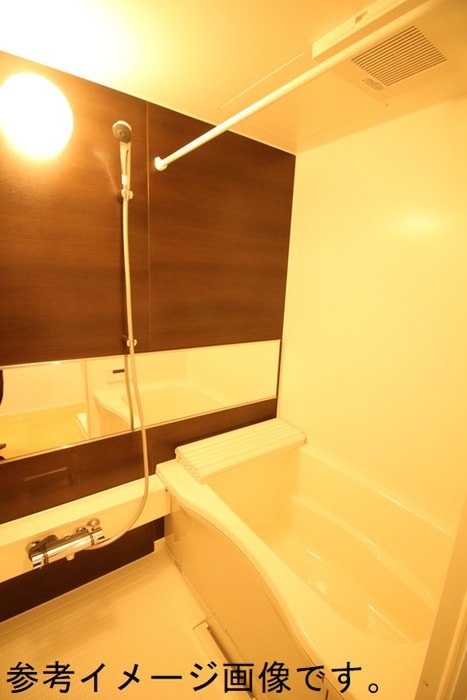 物件内観写真12　(バス／シャワールーム等)