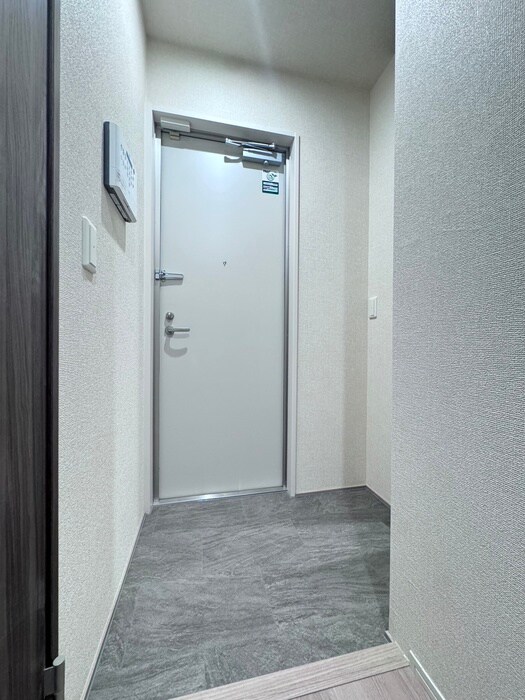 物件内観写真14　(玄関)