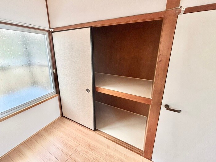 物件内観写真10　(居室)