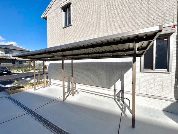 駐輪場