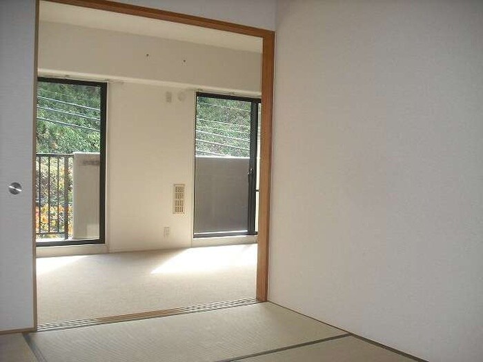 物件内観写真17　(内観写真)