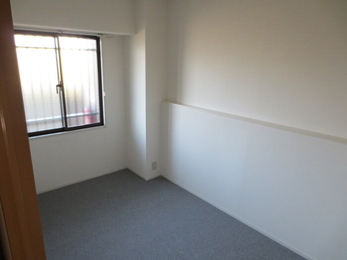 物件内観写真18　(居室)