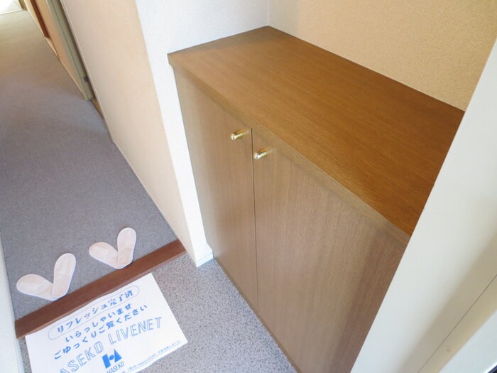 物件内観写真22　(玄関)