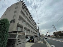 シャンテー御殿山　２番館の外観写真