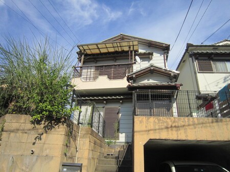 尊延寺3丁目貸家外観写真