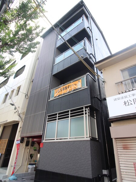 Ｍ′ｓ　ｃｏｕｒｔ外観写真