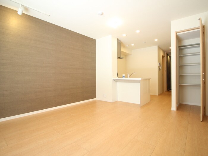 物件内観写真12　(居室)