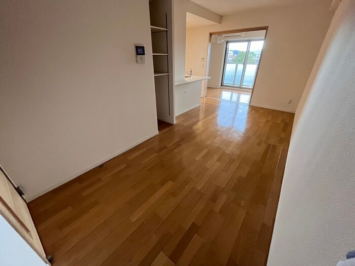 物件内観写真8　(居室)