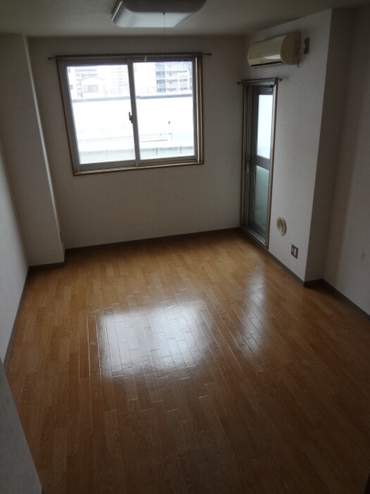 物件内観写真11　(居室)