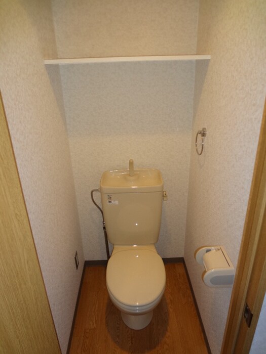 物件内観写真12　(トイレ)