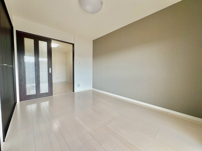 物件内観写真6　(居室)