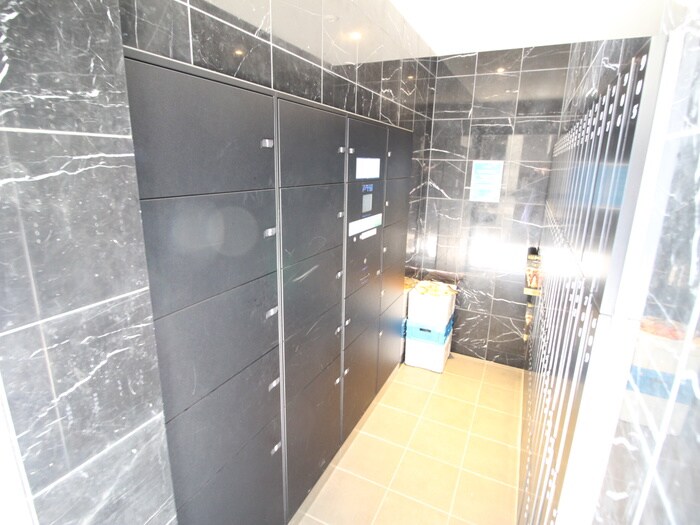 物件外観写真6　(建物設備)