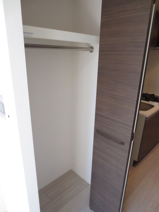 物件内観写真10　(収納)