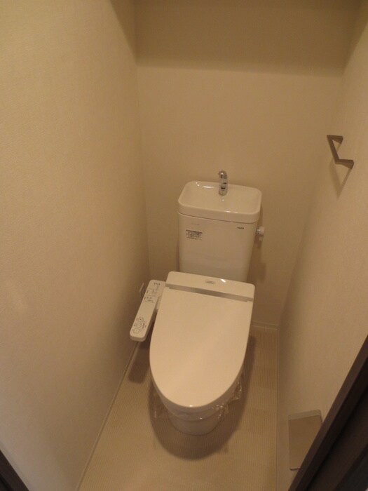 物件内観写真14　(トイレ)