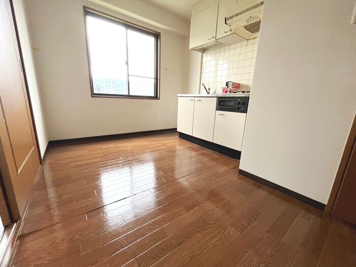 物件内観写真7　(居室)