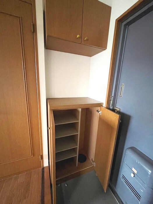 物件内観写真18　(靴箱)
