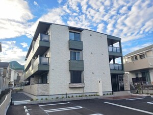 ディアコート唐崎外観写真