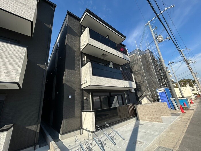 物件外観写真2　(外観写真)