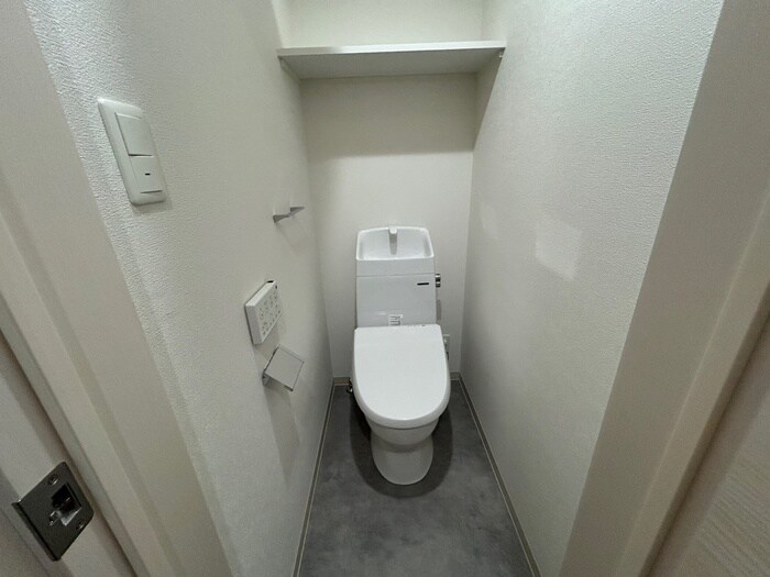 物件内観写真11　(トイレ)