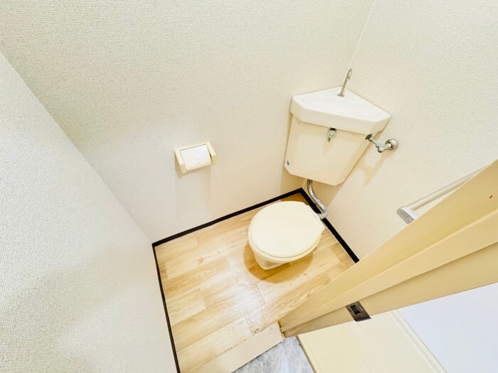 物件内観写真11　(トイレ)