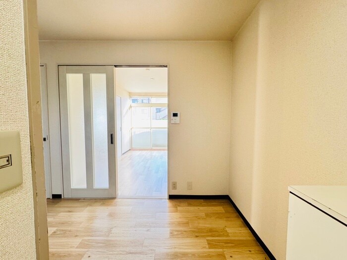 物件内観写真19　(廊下)