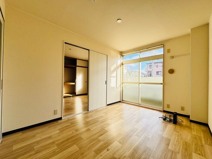 物件内観写真21　(居室)