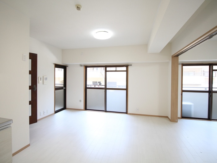 物件内観写真10　(居室)