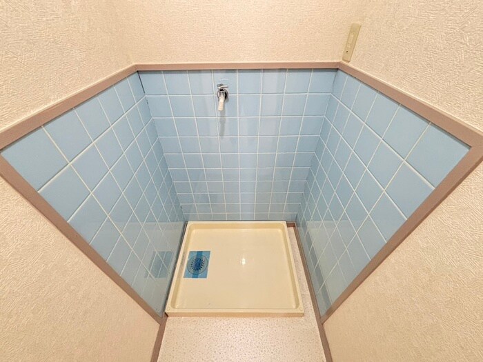 物件内観写真13　(洗濯機置場)