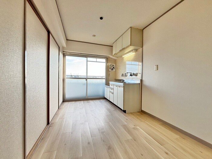 物件内観写真15　(居室)