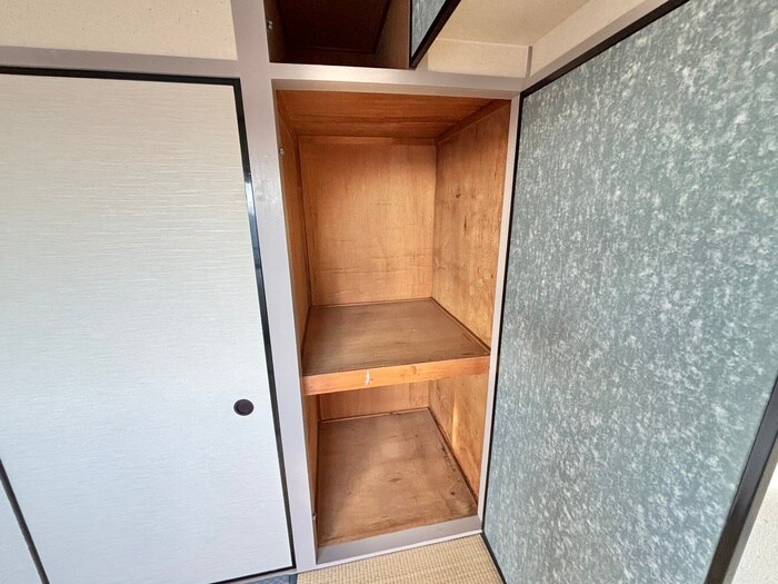 物件内観写真18　(収納)