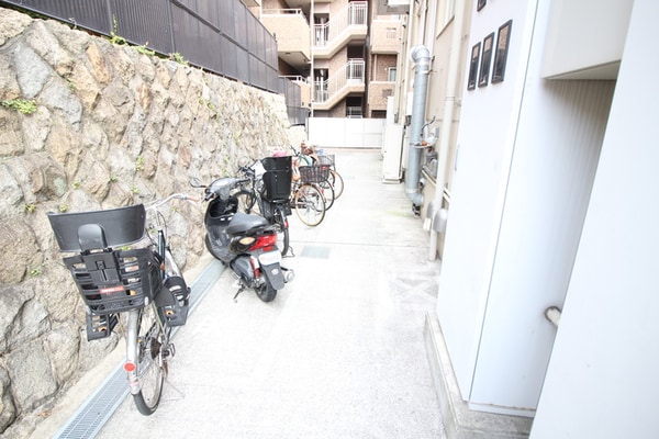 駐輪場