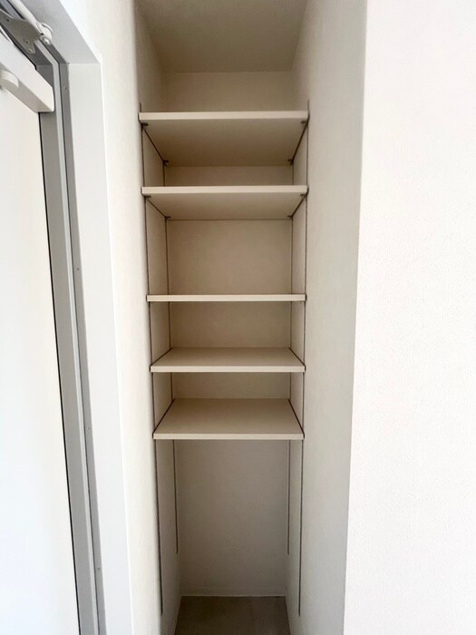 物件内観写真18　(靴箱)
