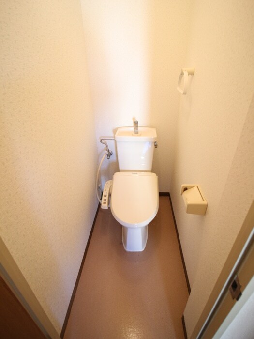 物件内観写真11　(トイレ)