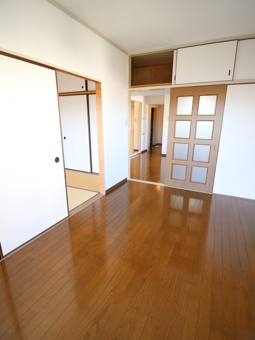 物件内観写真12　(居室)